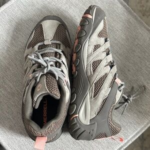 Merrell Women's Gray and Pink Trail Shoes